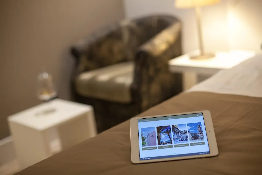 Cornaro Hotel Split