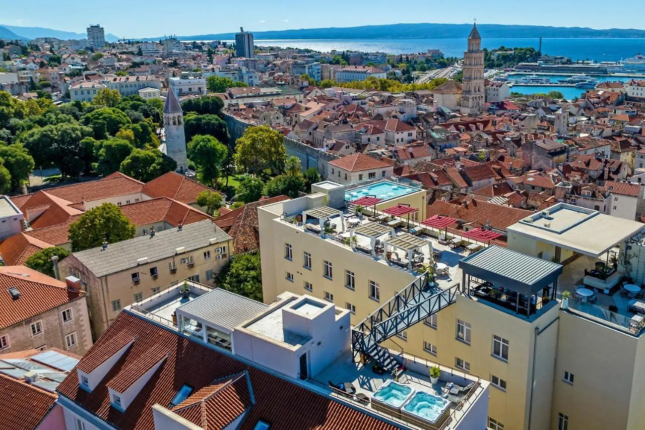 *****  Cornaro Hotel Split Croatia
