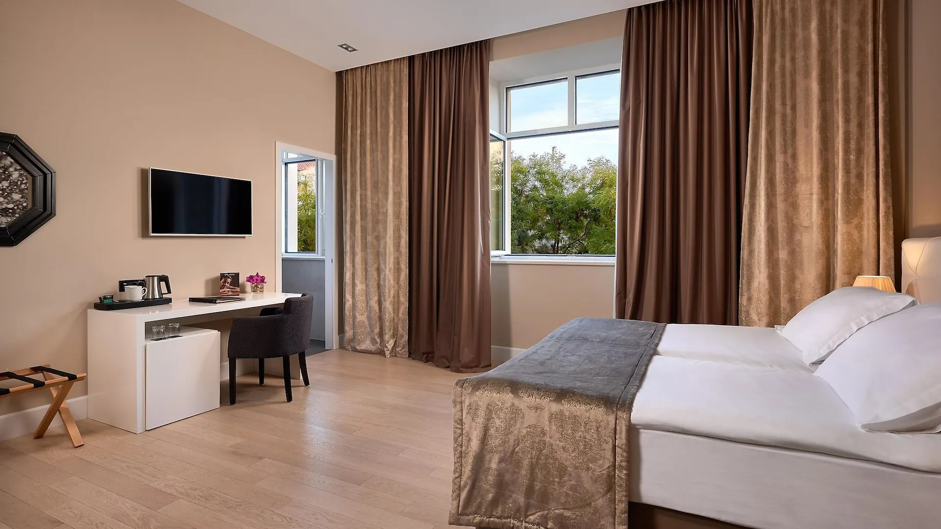 Cornaro Hotel Split