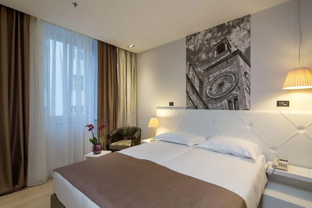 Cornaro Hotel Split