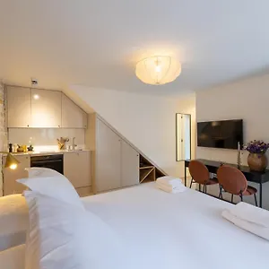 Balturio Boutique 4 Stars In The Center Apartment Kastela