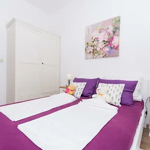 Lavanda Apartment Kastela